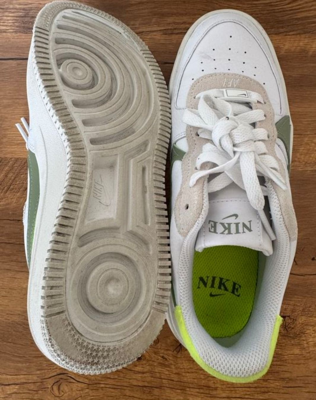 Nike Scarpe da donna: Baskets Nike Air Force 1 blanc vert taille 39 – Nuovo (secondo la descrizione) da Biel/Bienne venduto da Edi5Roli3 6