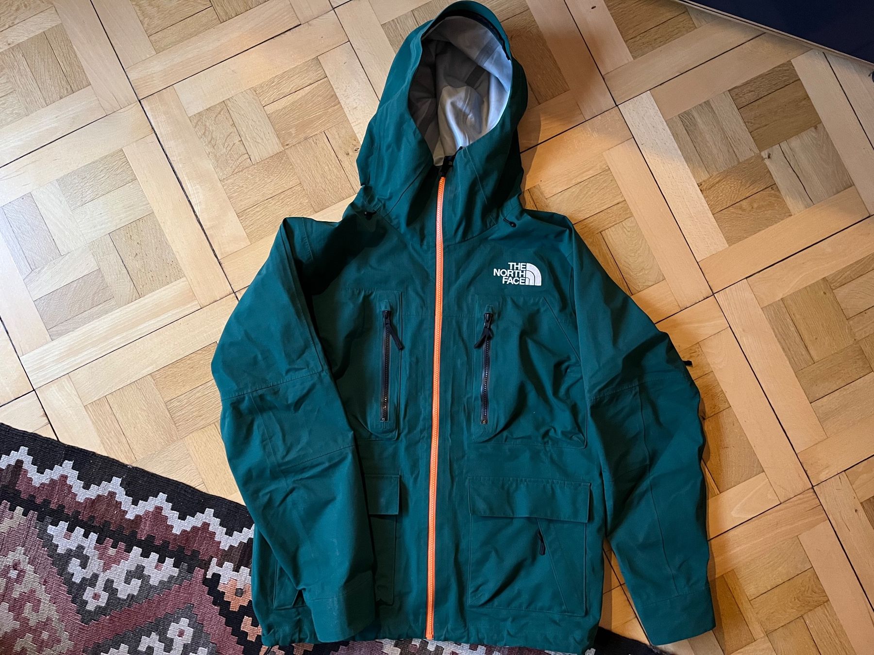North Face Giacche: Veste HardShell northface 2,5L ski/snowboard – Usato da Lausanne venduto da wil_2grc
