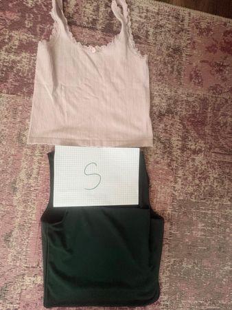 Sommer Set: Top AMISU dunkelgrün, Top Rosa, Grösse S