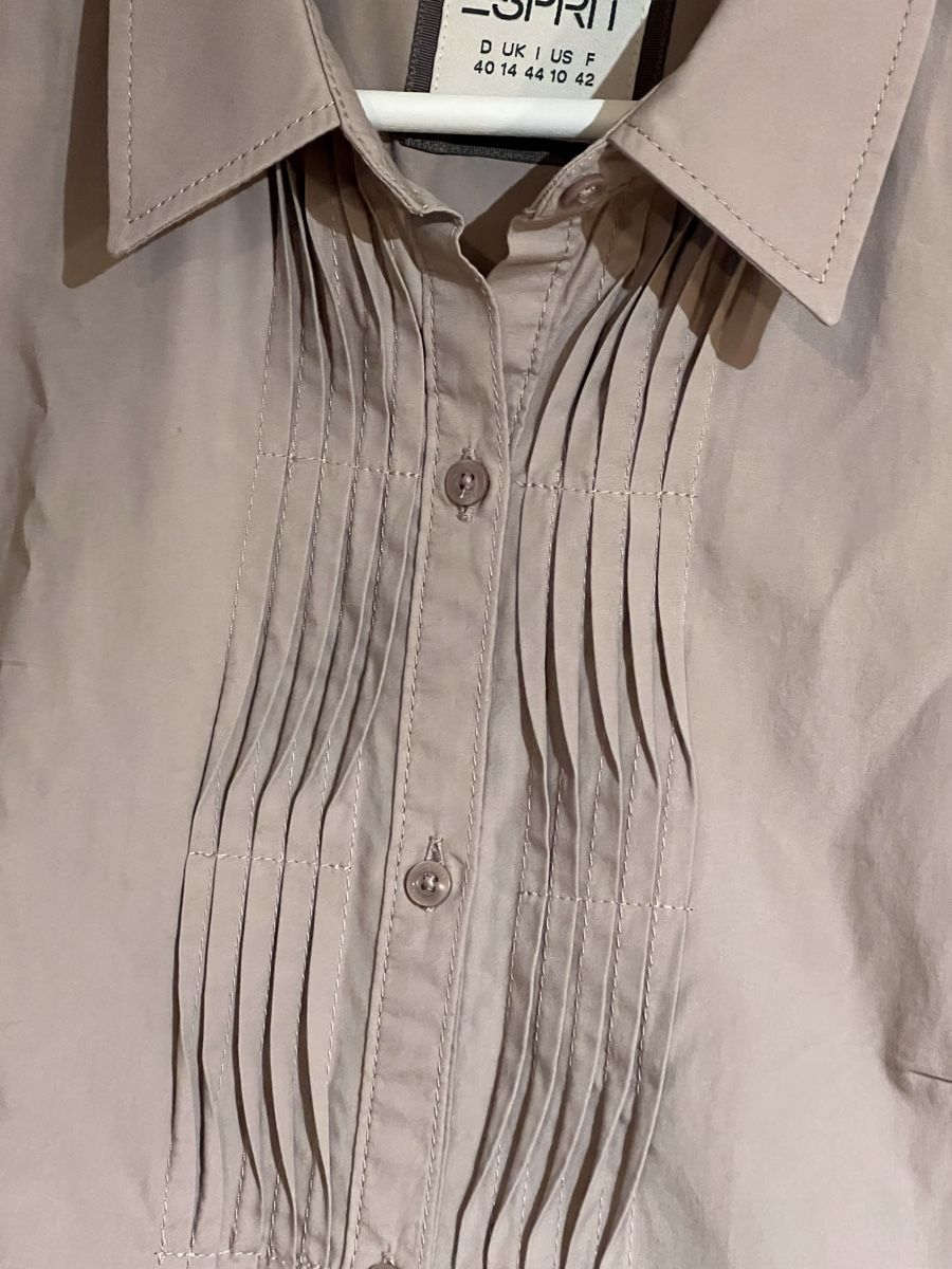 Esprit Camicette: Lange Esprit Bluse mit Biesendekor, Gr. 40, Baumwolle – Usato da Ehrendingen venduto da Singo07
