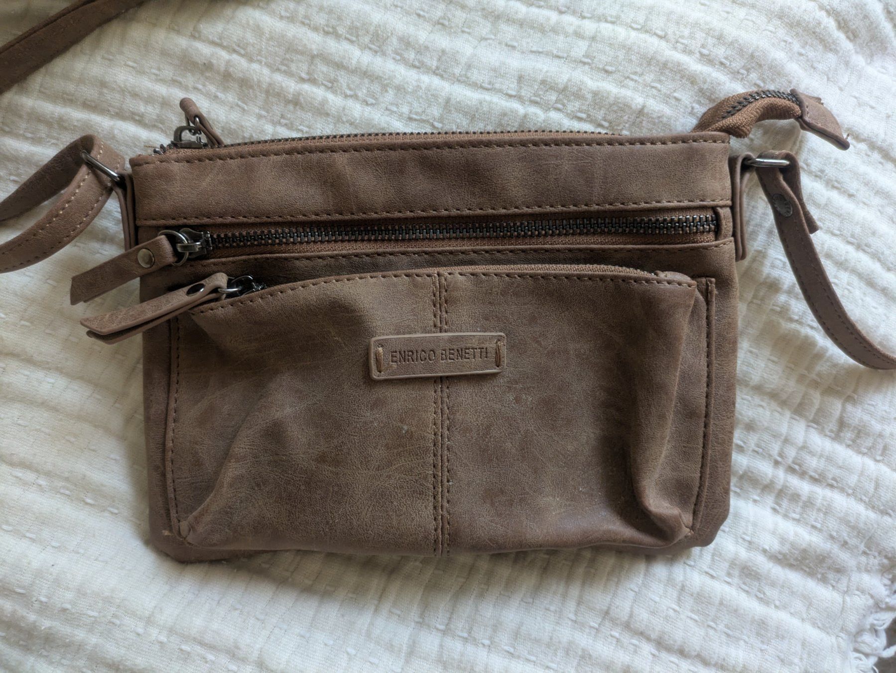 Borse da donna: Kleine beige Tasche – Usato da Dornach venduto da mkh_8yst