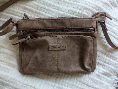 Kleine beige Tasche