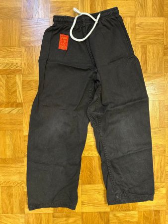 Kampfsport KungFu Trainingshose Gr. 140