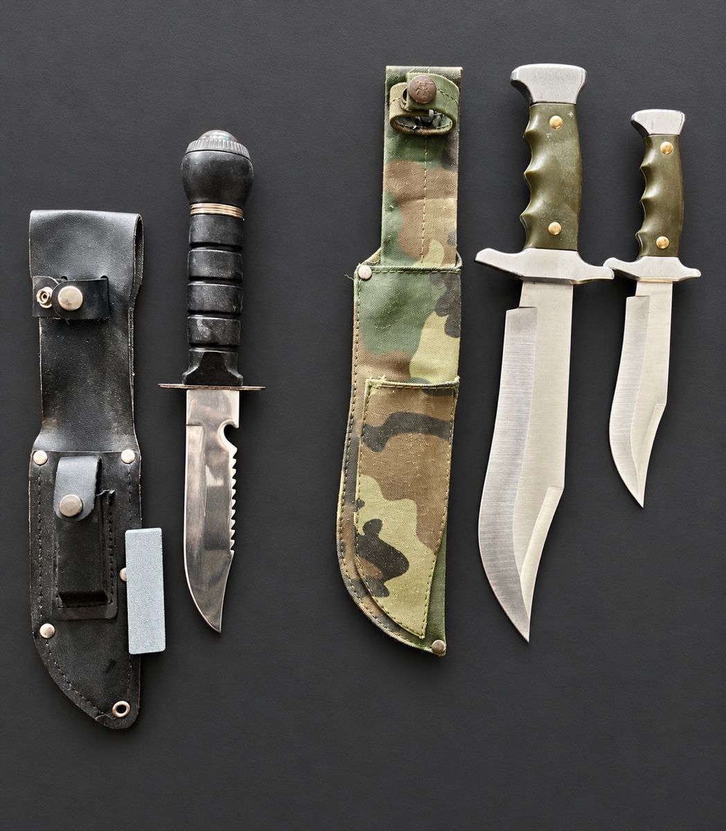 Zubehör: Lot de 3 couteaux avec étuis – Gebraucht aus Chermignon-Bas von NicoCart 1