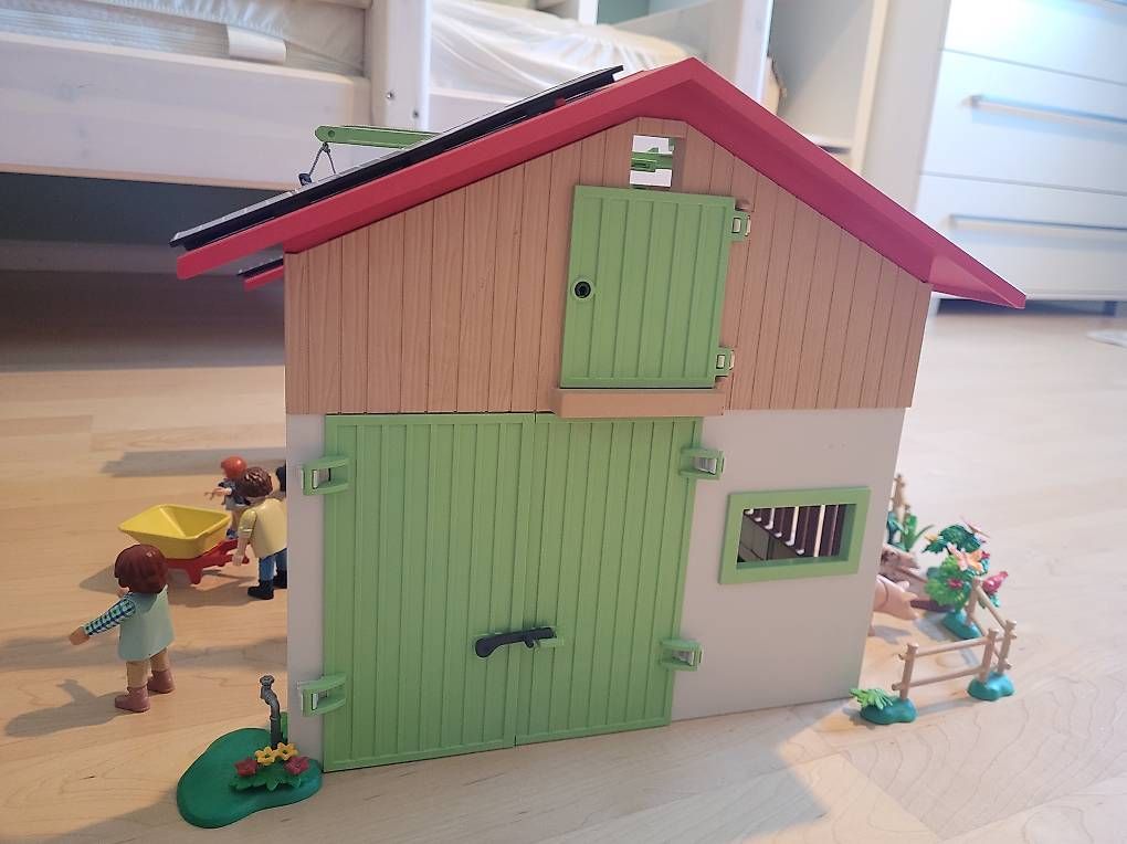 Playmobil Giocattoli: Bauernhof Playmobil – Usato da Therwil venduto da t_a_n8wj 1
