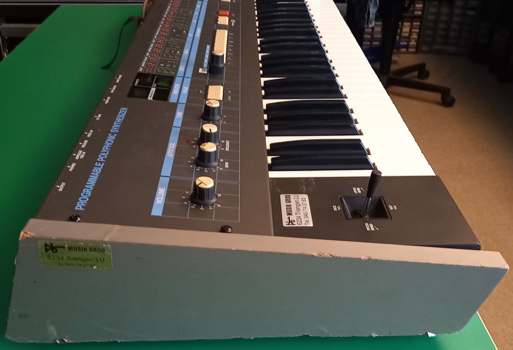 Roland Strumenti musicali: Korg Poly 61 mit Midi In – Usato da Luzern venduto da garlicia 5