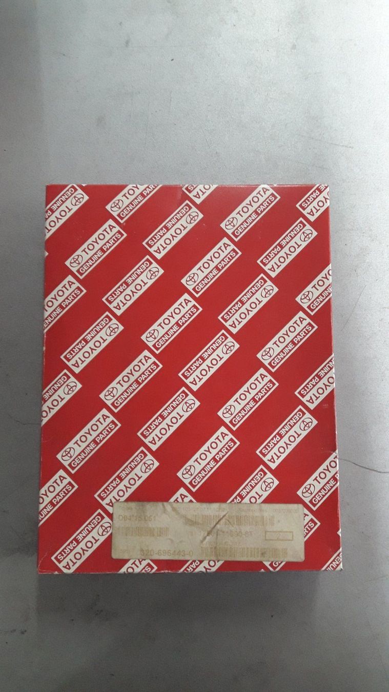 Toyota Tutti pezzi di ricambio auto: Original TOYOTA Corolla E10/E11 Luftfilter 17801-11090 – Nuovo e nell'imballaggio originale da Flawil venduto da LG-AG_Teilemarkt