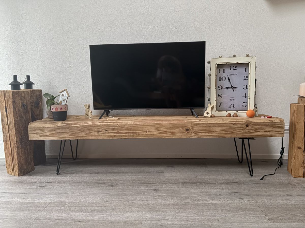 Meubles TV: Altholz TV-Möbel – Neuf (Voir description) à Thun par Floeru_e91
