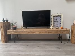 Altholz TV-Möbel