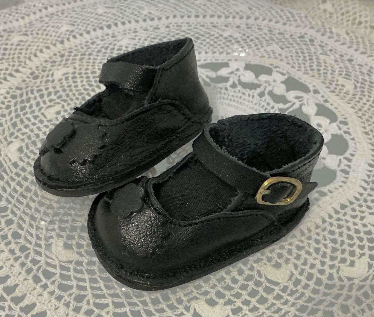 Bambole: ÄLTERE ECHTLEDER PUPPENSCHUHE – Usato da Zell LU venduto da Silvermemory 1