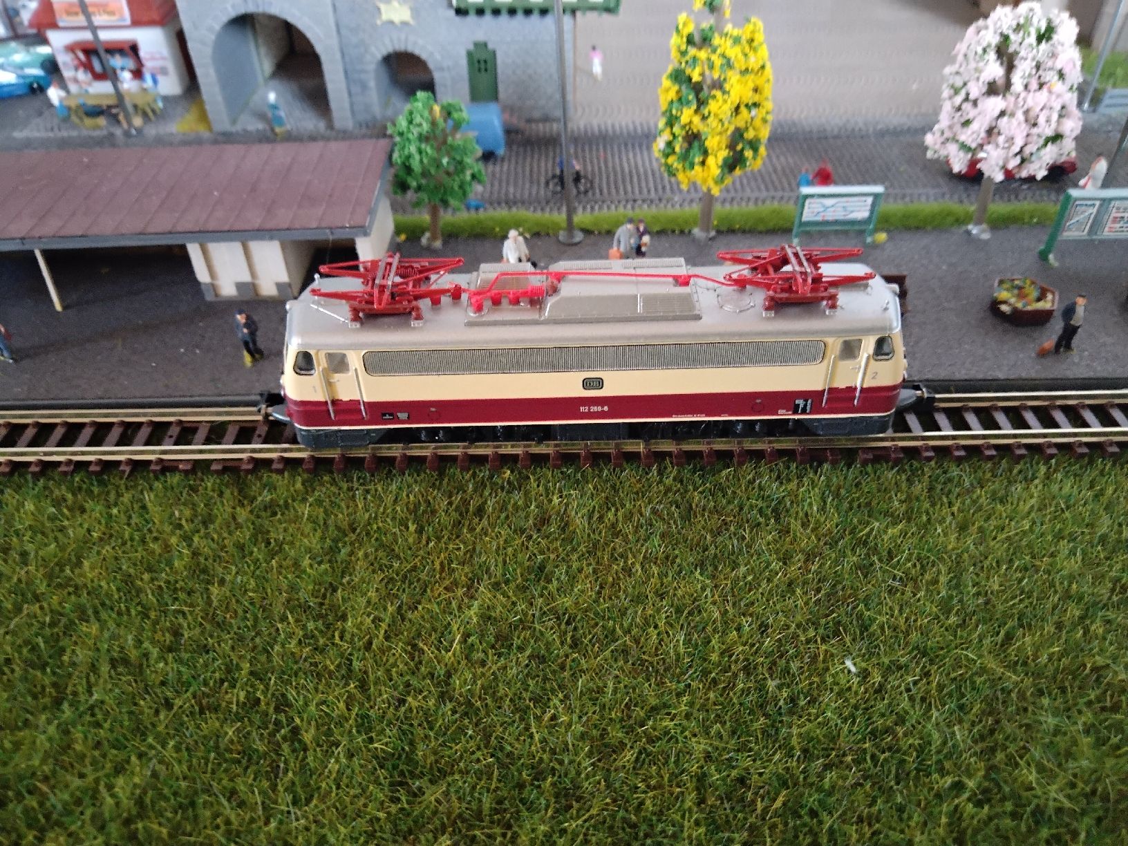Trix Modelleisenbahnen: Minitrix DB BR112 DCC Sound Neuwertig  – Neu und originalverpackt aus Romanshorn von jar_rxt9