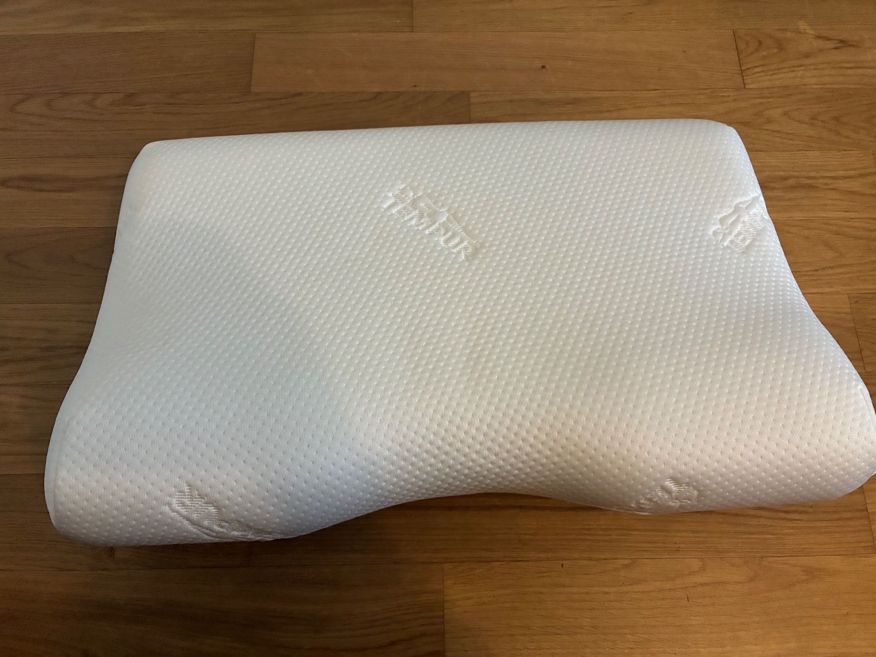 Tempur Cuscini: Tempur Schlafkissen – Nuovo (secondo la descrizione) da Visp venduto da Stairs07