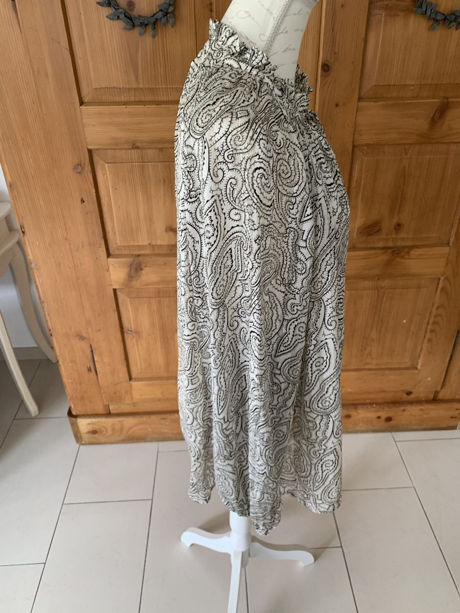 H&M Camicette: H&M Chiffonbluse Paisley Muster Gr. 4XL – Usato da Ellikon an der Thur venduto da Bali1999 3