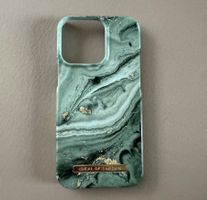 IDEAL OF SWEDEN Cover Mint Swirl Marble für iPhone 13 Pro 💚