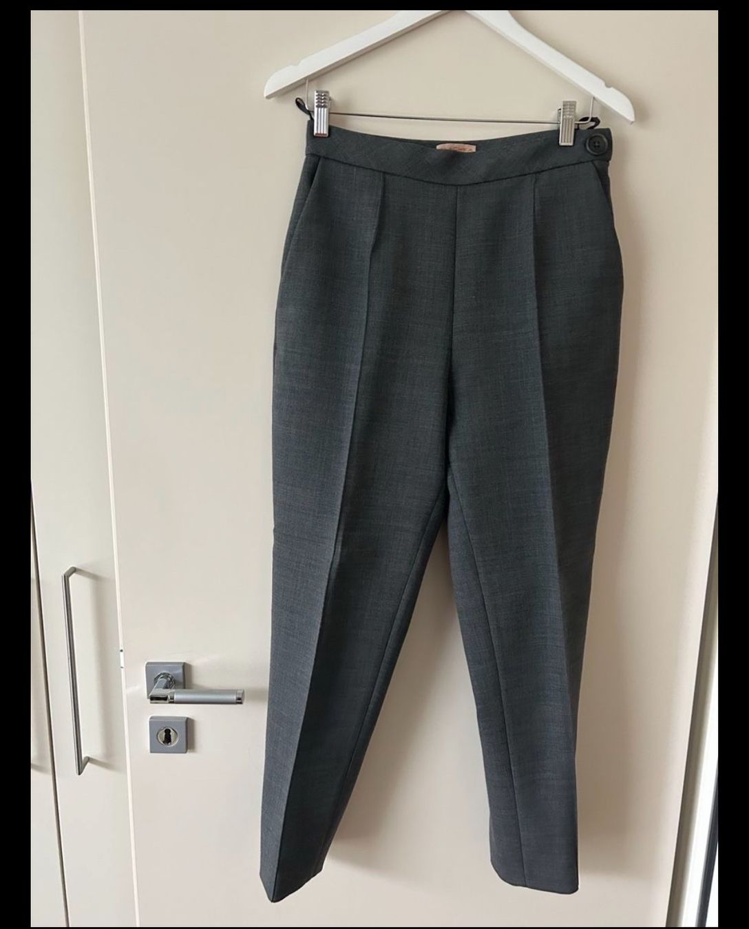 Pantalons: Design trousers - 100% wool – D'occasion à Schindellegi par nan_727n 2