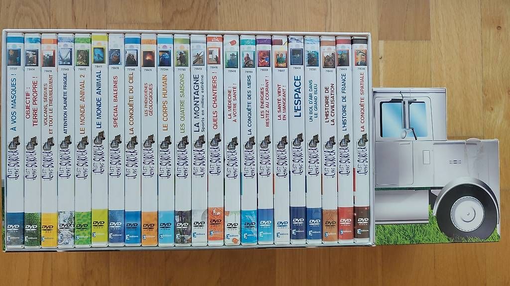 Tutti i DVDs: Coffret avec 22 DVD "c'est pas sorcier" – Usato da Martigny venduto da isa_j22w