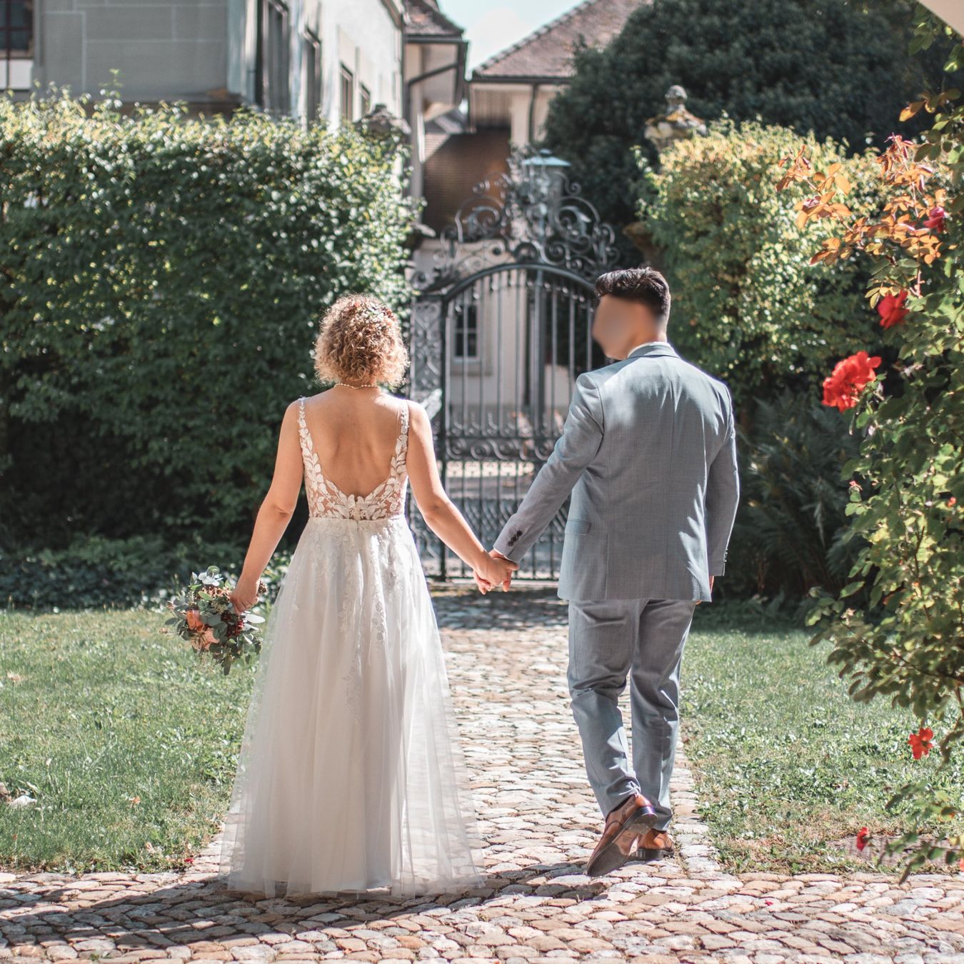 Kleider: Secondhand Brautkleid von Demetrios, Grösse 38 – Gebraucht aus Brunnen von Herzig-Brautmode 4
