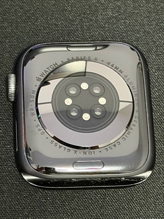 Smartwatch: Apple Watch 6 – D'occasion à Origlio par din_l552 3