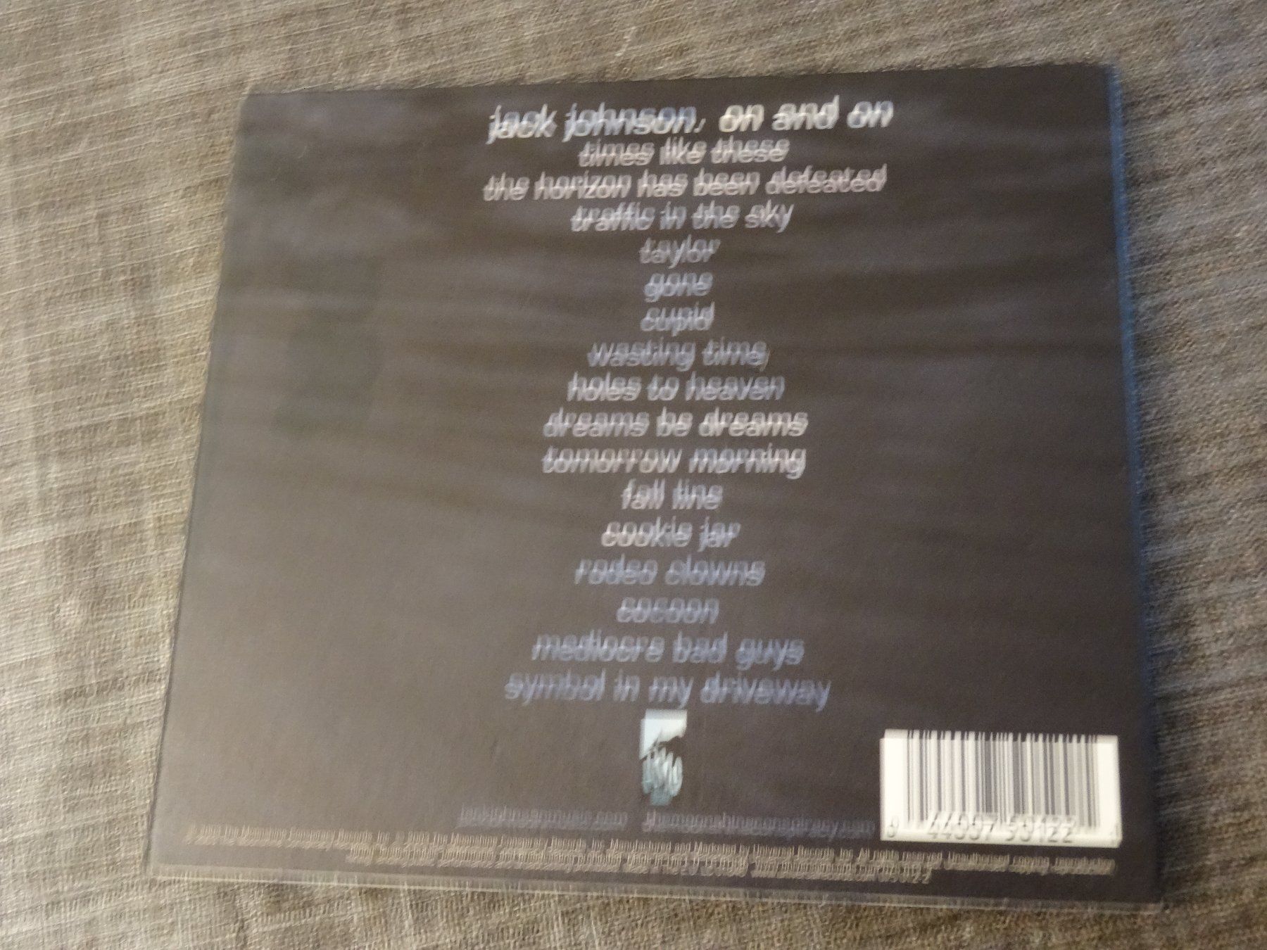 CDs: Jack Johnson - on and on CD – Gebraucht aus Olten von  1