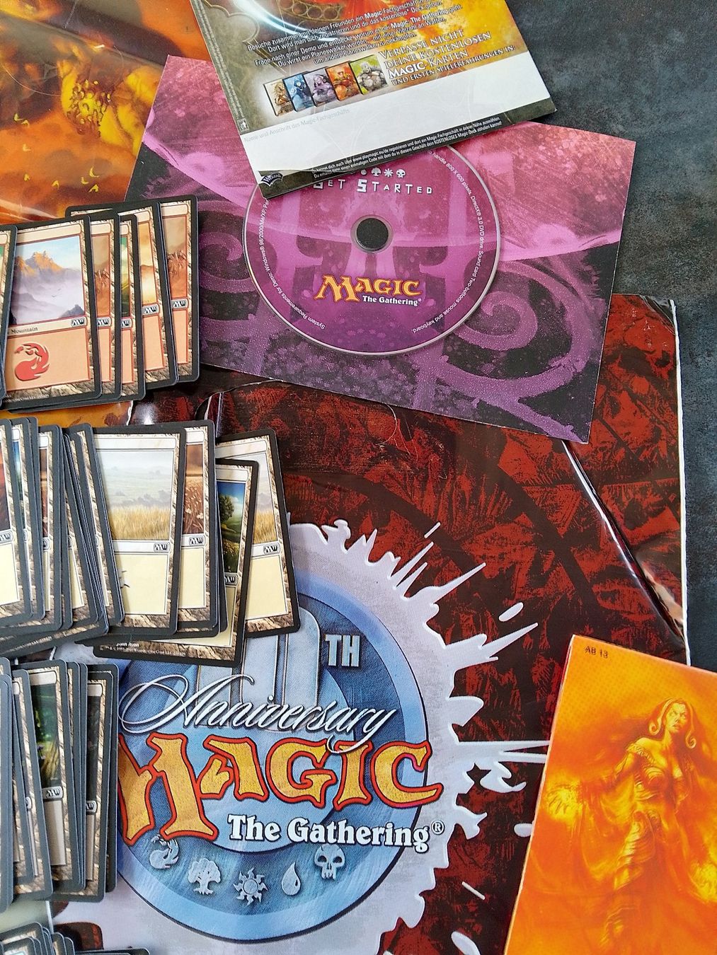 Magic The Gathering Carte collezionabili: Magic the Gathering Werbe-Artikel, Demo CD, Länder usw. – Usato da Wohlen AG venduto da salamanderspielwaren 3