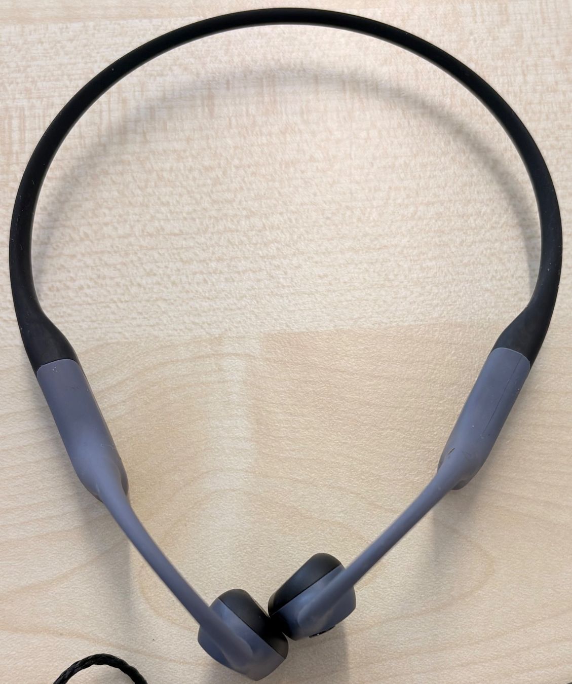 Shokz Cuffie: Shokz Wireless Bone Conduction Kopfhörer OpenSwim Pro Grau – Usato da Stetten AG venduto da Rvipersnake 1