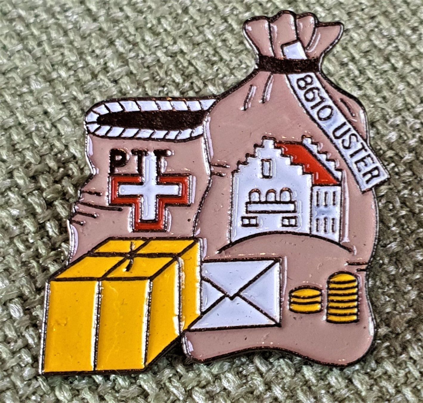 Plaketten & Abzeichen: C338 - Pin PTT Post 8610 Uster Schweiz  Nr. 311 – Gebraucht aus Reinach BL von Boston-Verkauf