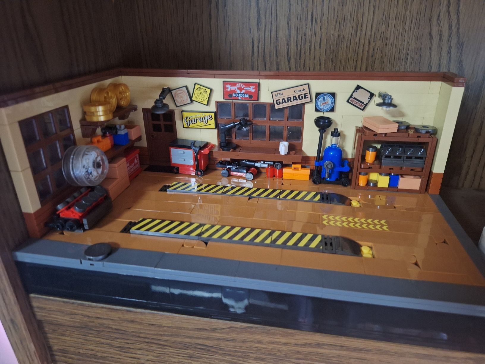 Spielzeuge: Bausteine Garage und Audi Kombi – Gebraucht aus Stansstad von saschaz88 1