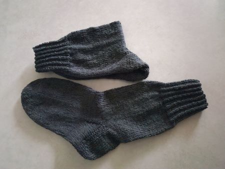 handgestrickte Socken Gr. 45