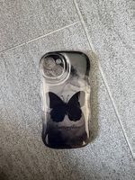 Handyhülle mit Schmetterlingsmotiv