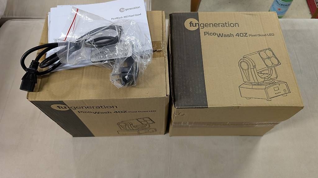 Lampade: 2 Moving Head Fun Generation PicoWash 40Z Pixel Quad LED – Usato da Balgach venduto da Bassman4 2
