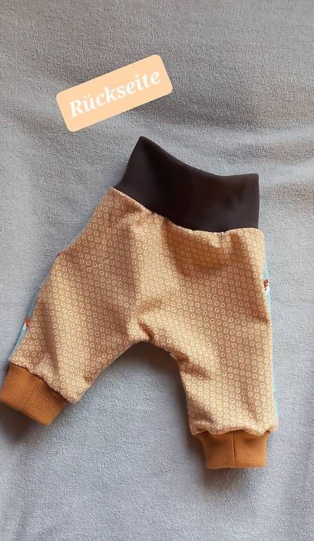 Hosen: Babyhose Gr. 45 – Neu und originalverpackt aus Büsserach von pepper44 1