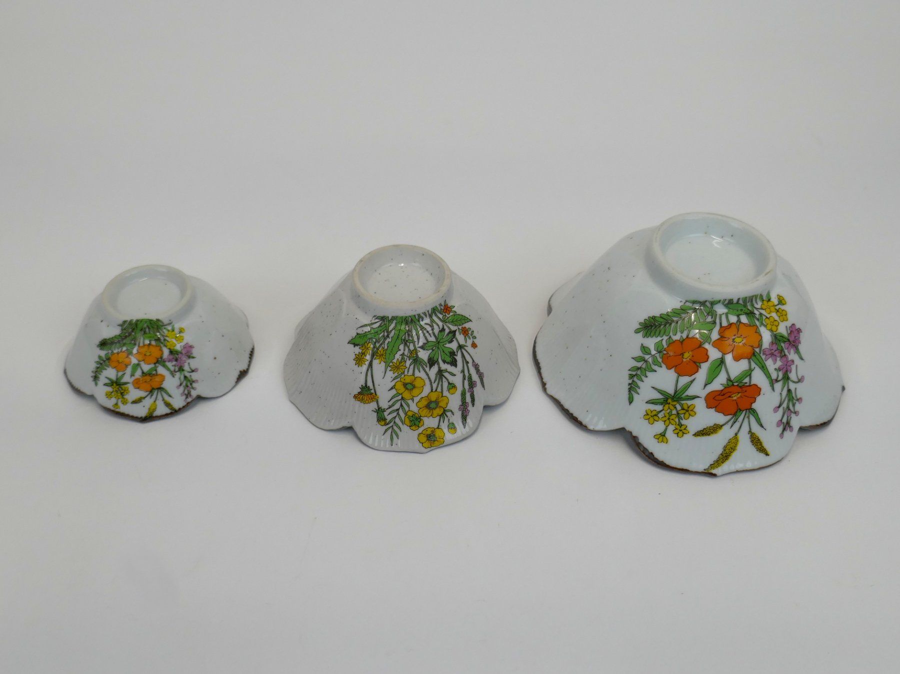 Services de table: Schalen mit Blumen 3er-Set – D'occasion à Urtenen-Schönbühl par Restwert_Schoenbuehl 2