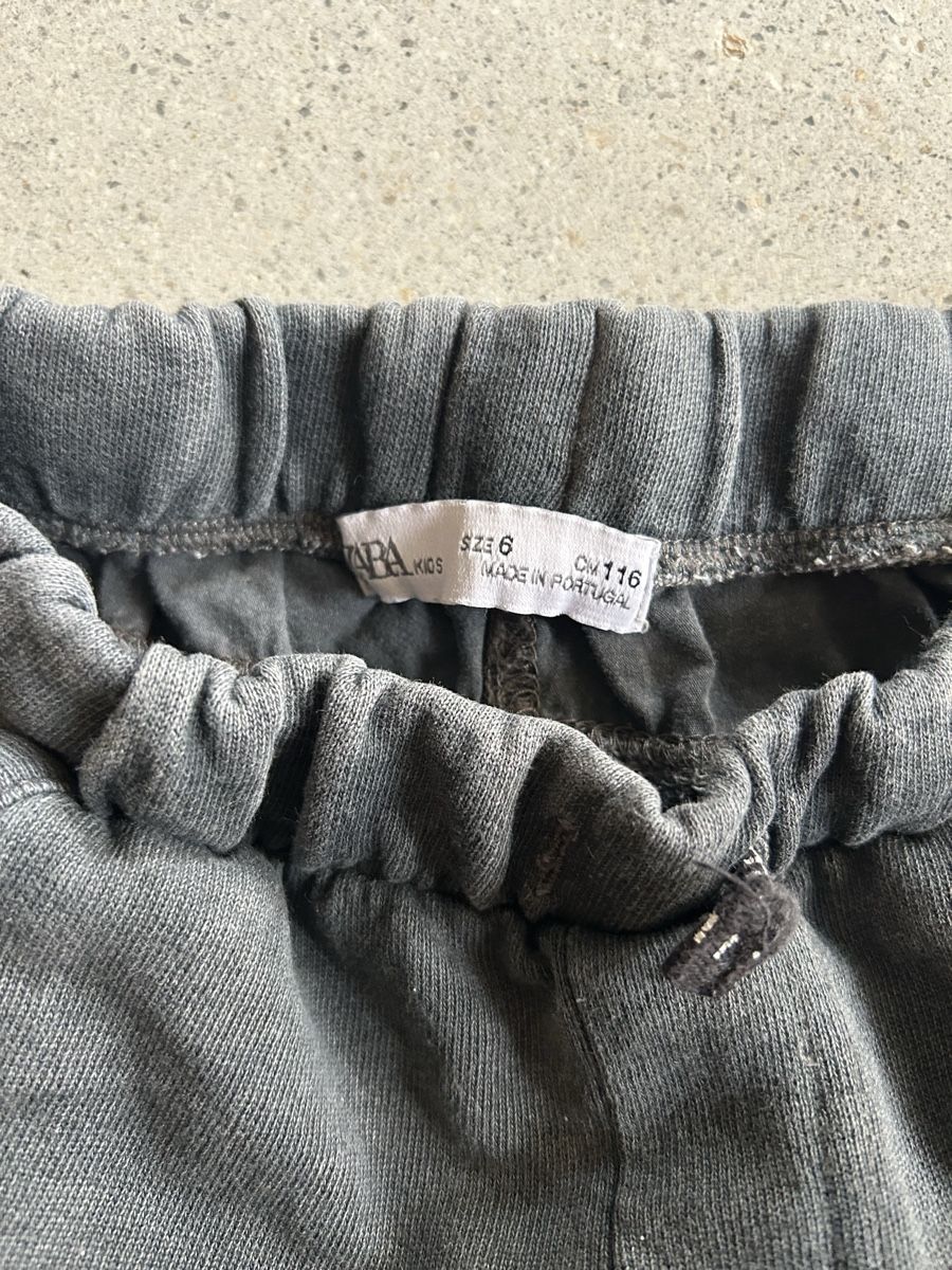 Zara Pantaloni: Jogging Zara taille 116 – Usato da Lausanne venduto da SaraSkjellaug 1