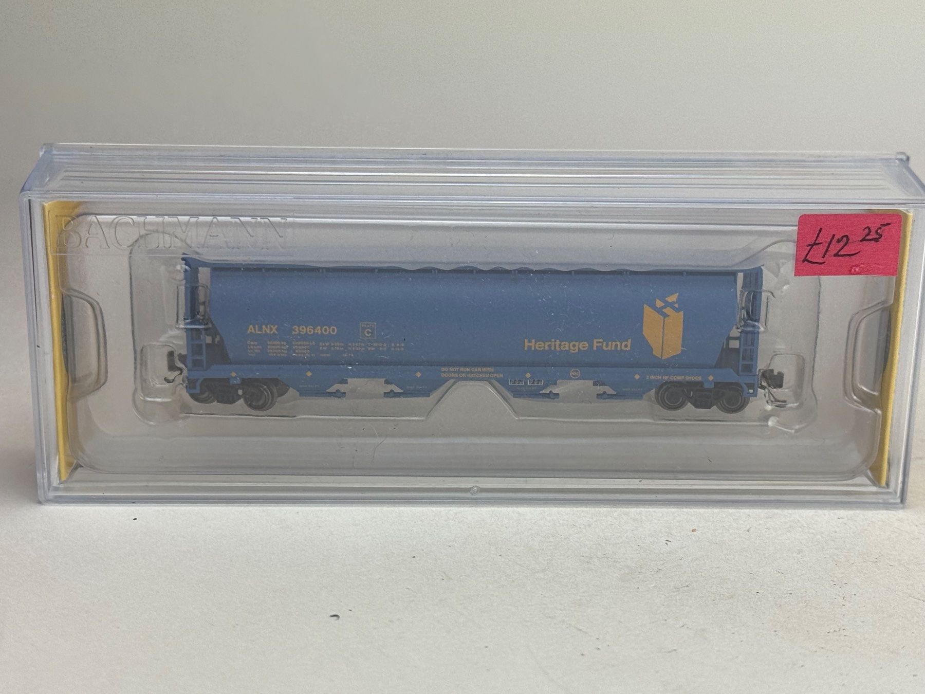 Modelleisenbahnen: EX-  Bachmann Silowagen Heritage Fund – Gebraucht aus Elm von Wikmtz