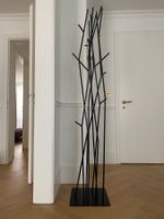 Garderobenständer Baum Design schwarz Metall guter Zustand