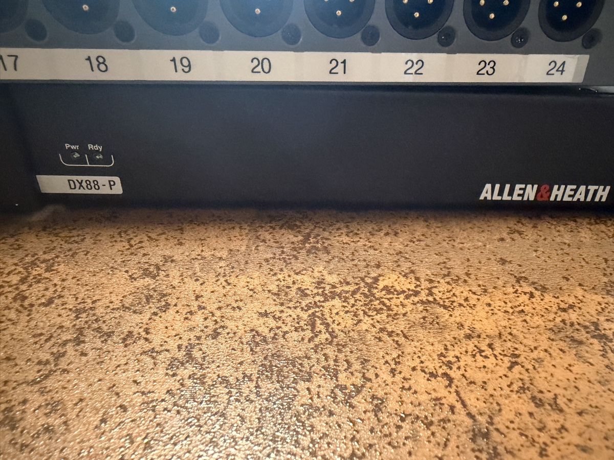 Allen & Heath Console di mixaggio: Allen&Heath DX88P – Usato da Triengen venduto da Gugelhopf123 3