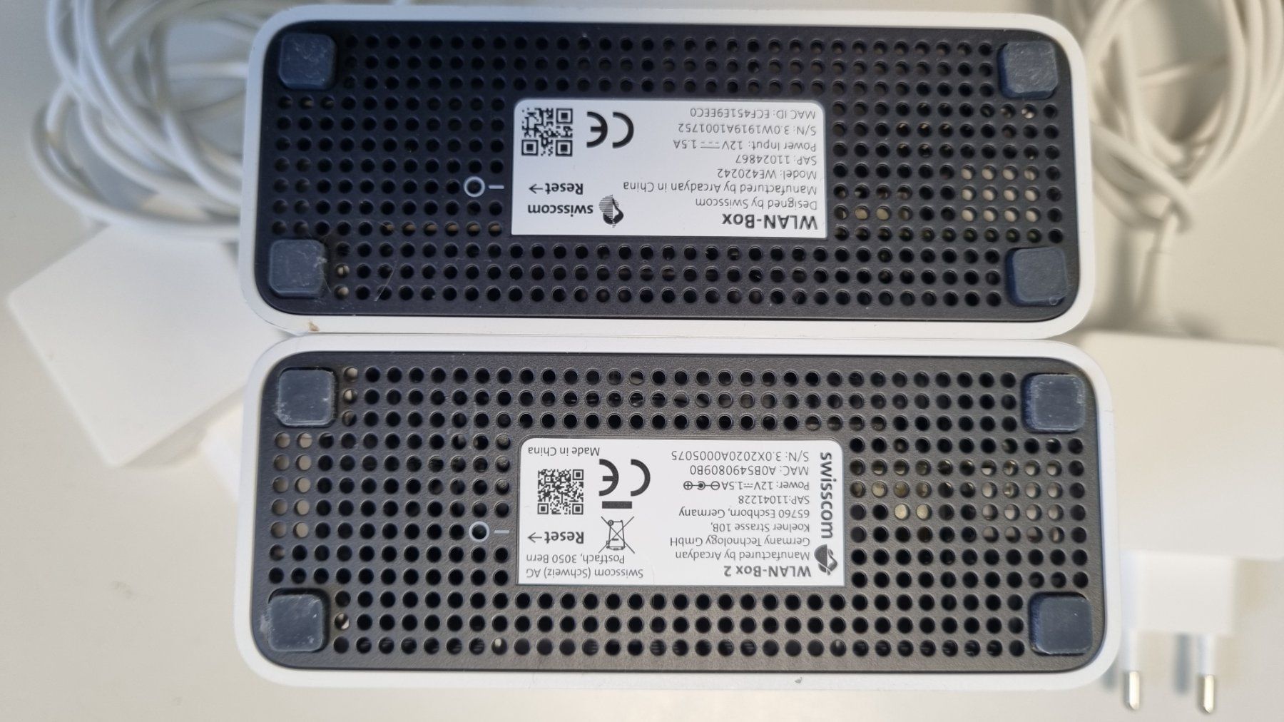 Swisscom Modem & Router: Grosses Swisscom Hardware-Set – Usato da Täuffelen venduto da Akutter 8