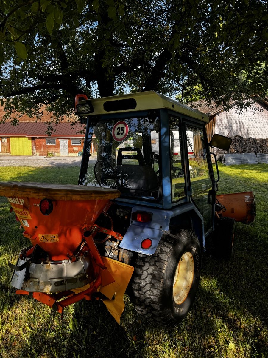 Iseki Trattori: Traktor ISEKI TE 325 F 4x4 – Usato da Niederuzwil venduto da Michael1990_ 5