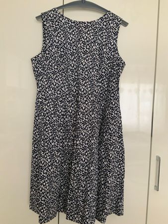 Kleid Tom Tailor schwarz weiss gemustert Grösse 44 neu