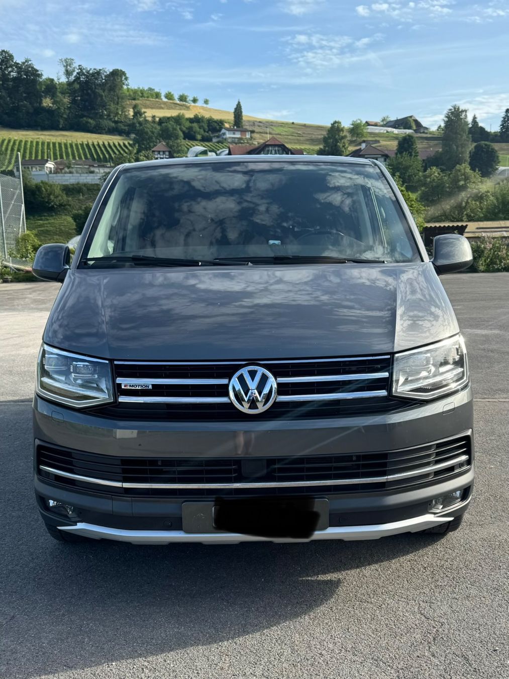 VW Autos: VW T6 Multivan PanAmericana/MFK/ 8 fach bereift …. – D'occasion à Thörishaus par DDthekings