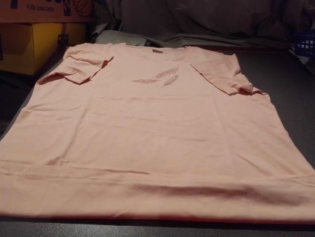 T-Shirt Grösse 46/48, Damart, rosa/Feder
