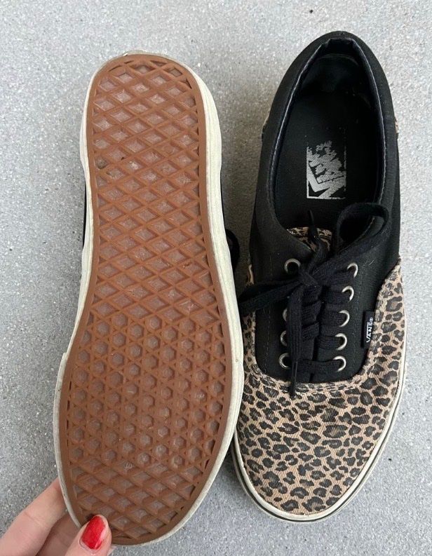 Vans Herrenschuhe: Vans Lepoard 10 – Gebraucht aus Uster von Usterhalde 1