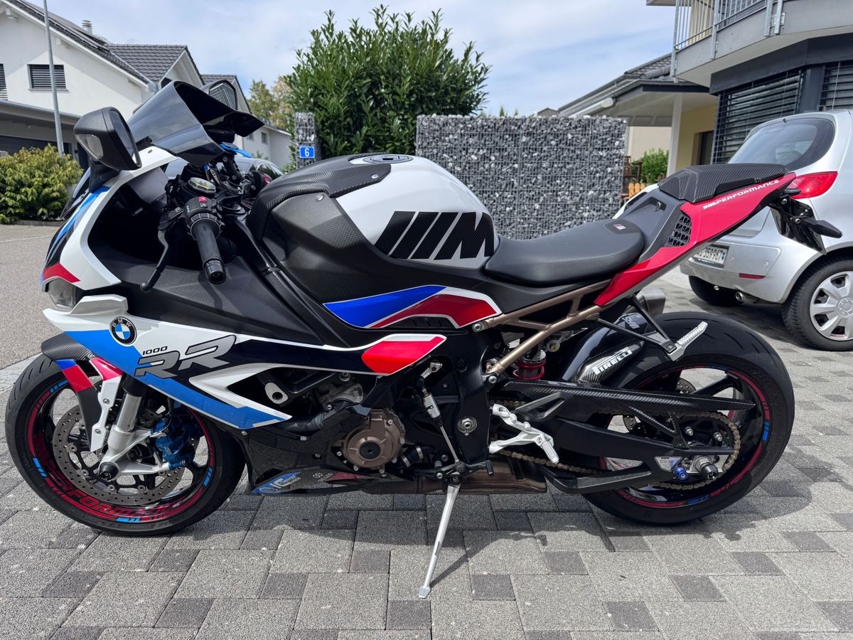 BMW Strada: BMW S1000RR M PAKET – Usato da Boswil venduto da alo_k55l 3