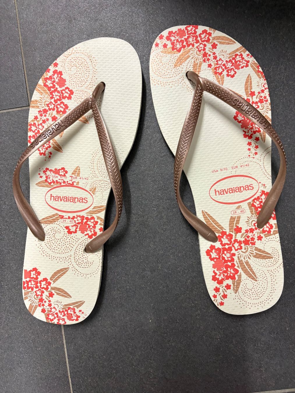 Havaianas Damenschuhe: Havaianas Größe 39/ 40 – Gebraucht aus Basel von SAF