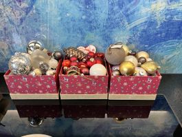 Christbaumkugeln Weihnachtsdeko Villeroy Schachteln Kugeln