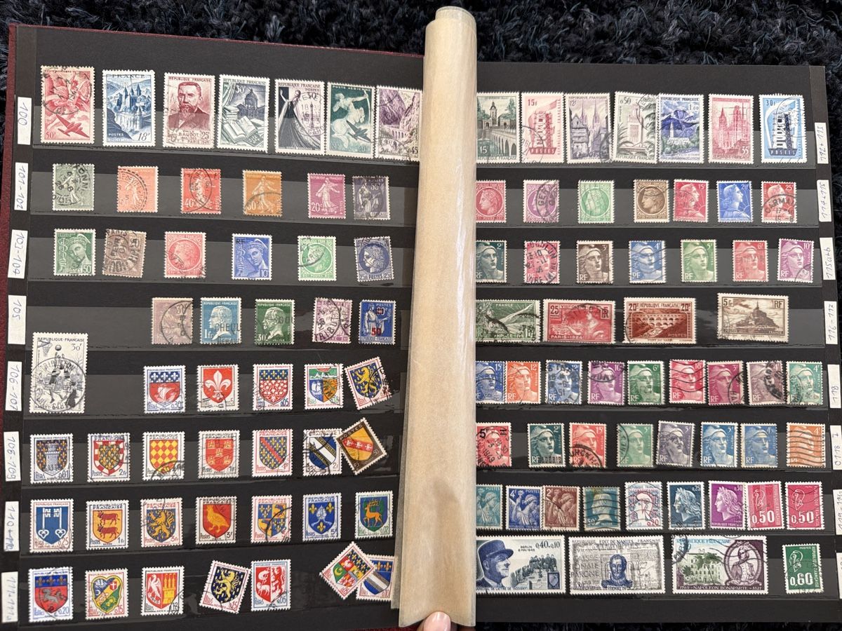 Album: Briefmarke Album Frankreich  – Usato da Hittnau venduto da Pat_yl7f 2