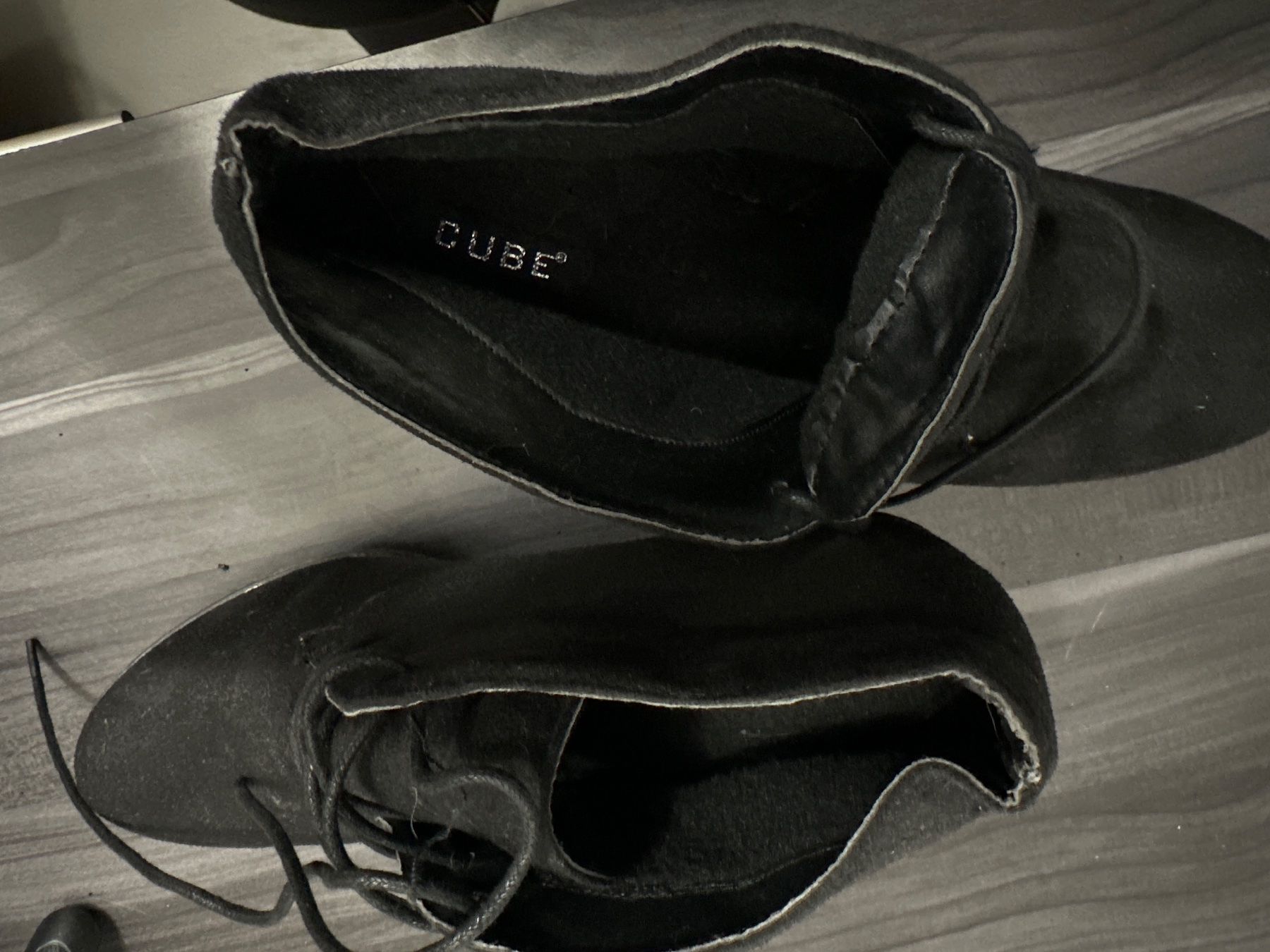 Damenschuhe: Stiefeletten Grösse 42 – Gebraucht aus Aarburg von Tonija 1