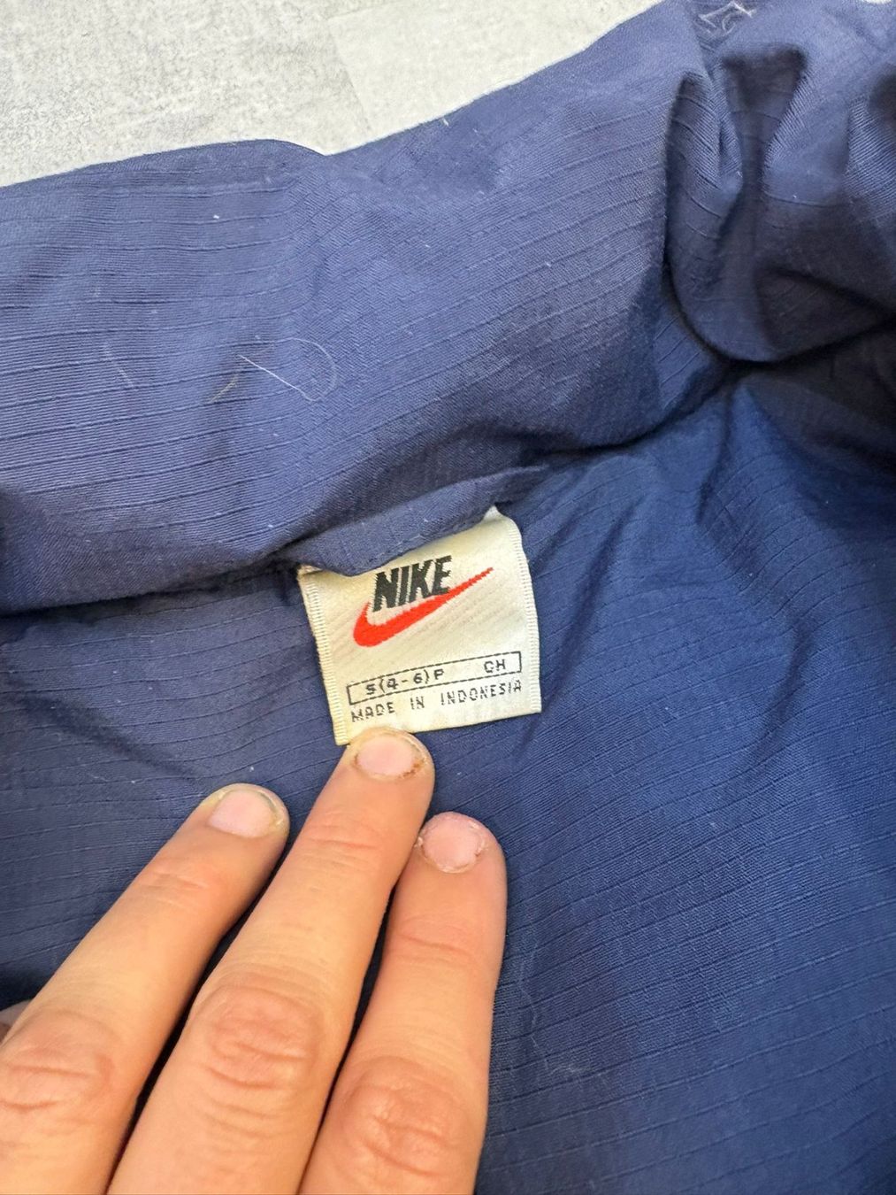 Nike Giacche: Nike Vintage Pufferjacke - Grösse S – Usato da Werdenberg venduto da hase.vintage 2