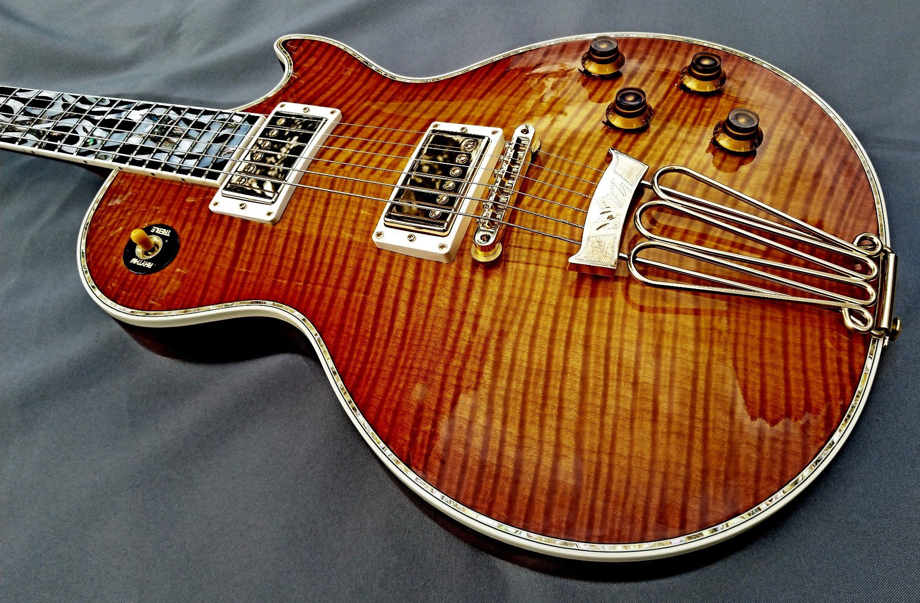 Gibson Musikinstrumente: Gibson LP Ultima Custom Shop 1997 – Gebraucht aus Basel von x-hobby 9