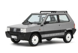 FIAT Panda 4x4 Sisley 2 1989 1/18 LAUDORACING Model LM144C2